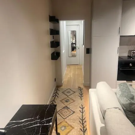 Magnifique Le Marais Apartment Paris