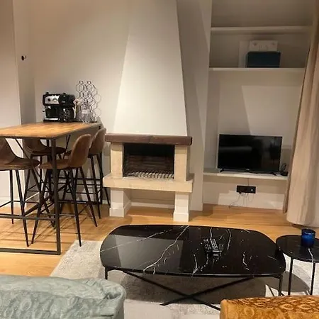 Magnifique Le Marais Apartment Paris
