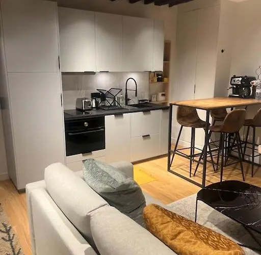 Magnifique Le Marais Apartman *